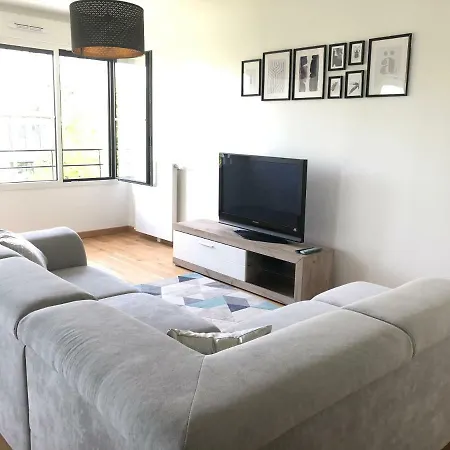 Apartment Les Reves De Walt Chessy (Seine-et-Marne)